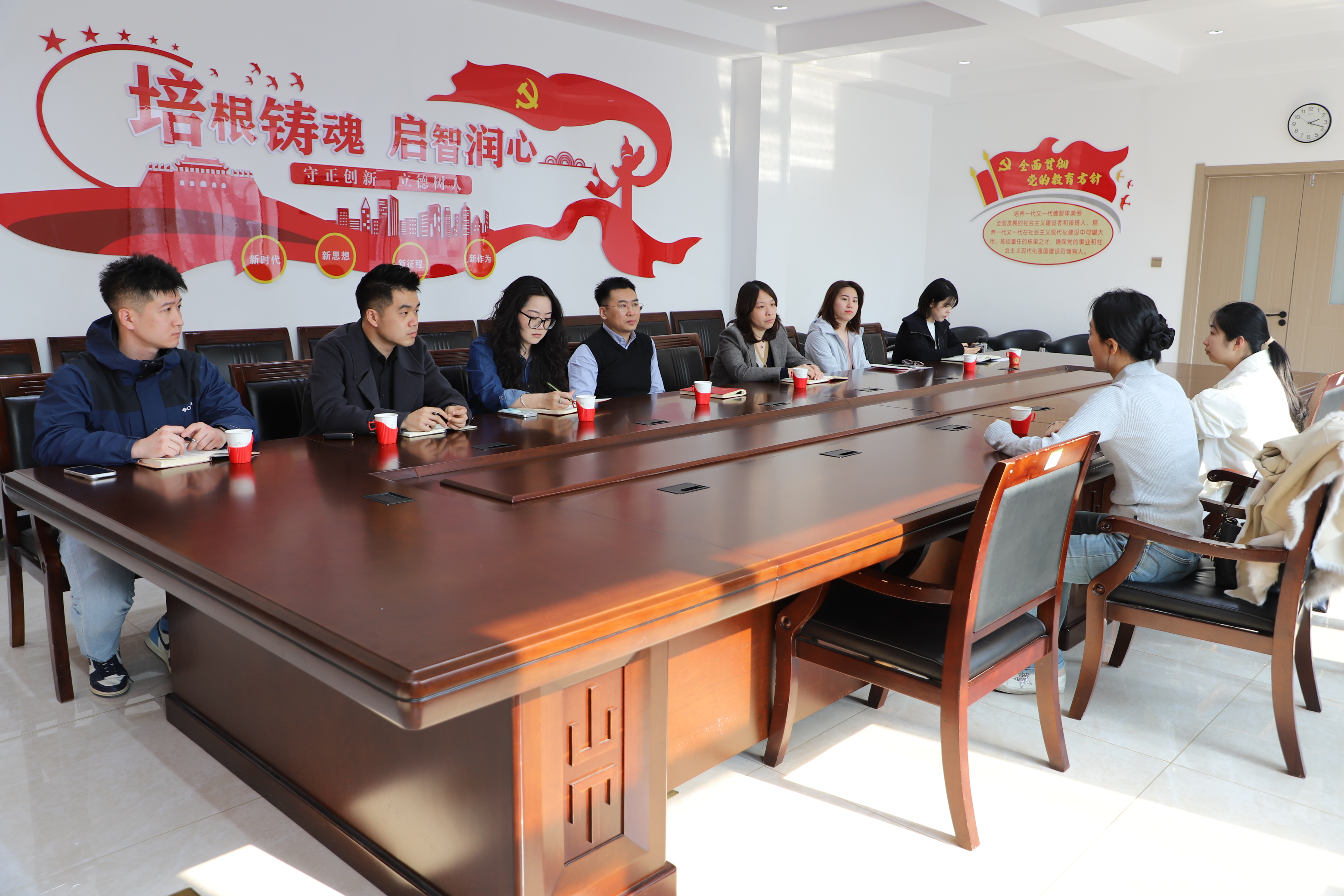 校地共建聚合力 携手同行促发展——牡丹江市爱民区团委来我校工作交流-牡丹江医科大学